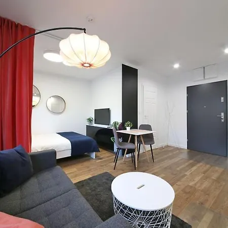 A Very Cozy With A Large Bed * Βρότσλαβ